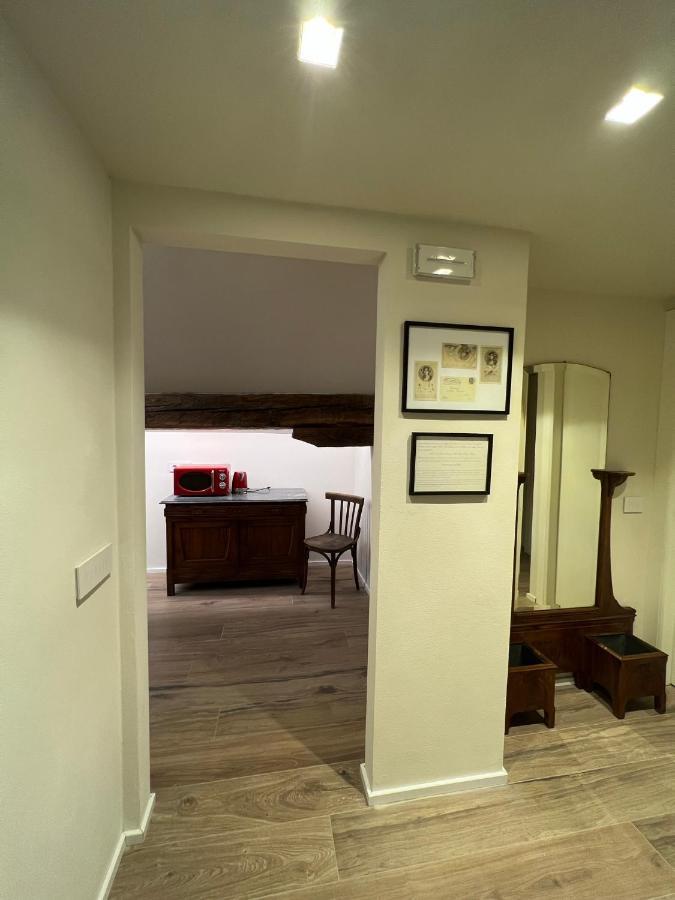Belabri - Central Charme&Comfort -Mansarde E Appartamento Aosta Bagian luar foto