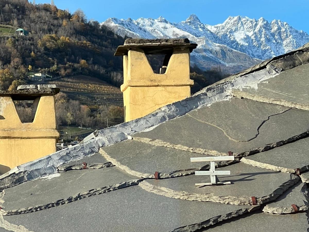 Belabri - Central Charme&Comfort -Mansarde E Appartamento Aosta Bagian luar foto